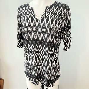 Faith and Joy Black and White Graphic Tie Front Blouse
